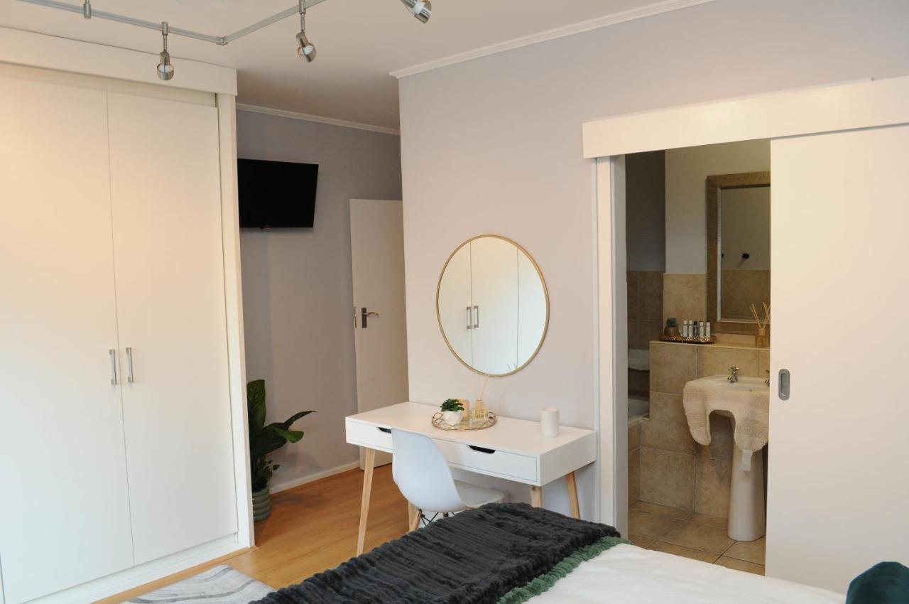 The Island Club Luxury 2 Bedroom Apartment Kapstaden Exteriör bild
