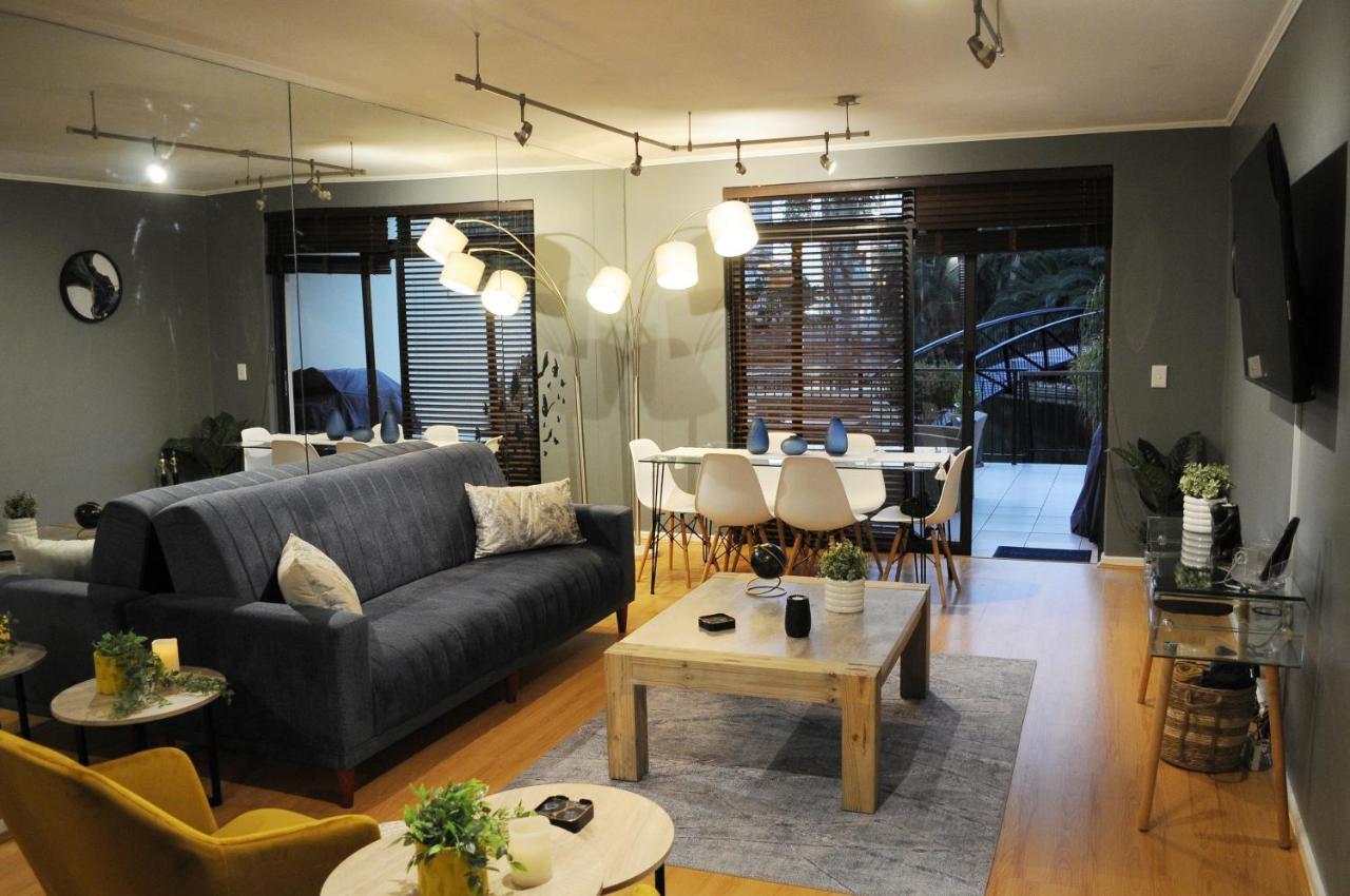The Island Club Luxury 2 Bedroom Apartment Kapstaden Exteriör bild